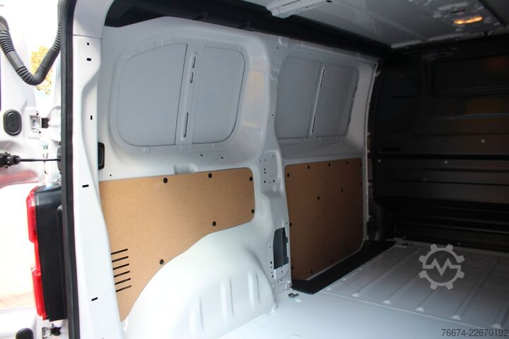 Panelvan Citroën Jumpy Kasten 2.0 BlueHDi 145 S&S EAT8 Klima AHK