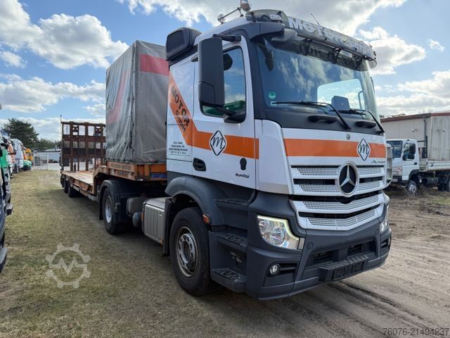 標準トラクターユニット MERCEDES-BENZ MB 1845 LS Retarder 68 t Ausführung erst 76 Tkm