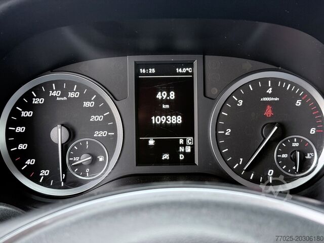 Varebil Mercedes-Benz Vito 119 Allrad AHK