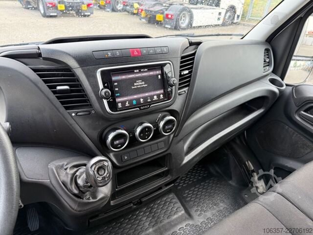 وان جعبه‌ای IVECO Daily 35C16 3,0L Koffer LBW 750kg Euro6E Seitent