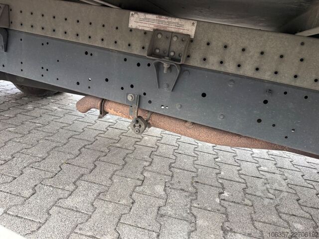 وان جعبه‌ای IVECO Daily 35C16 3,0L Koffer LBW 750kg Euro6E Seitent