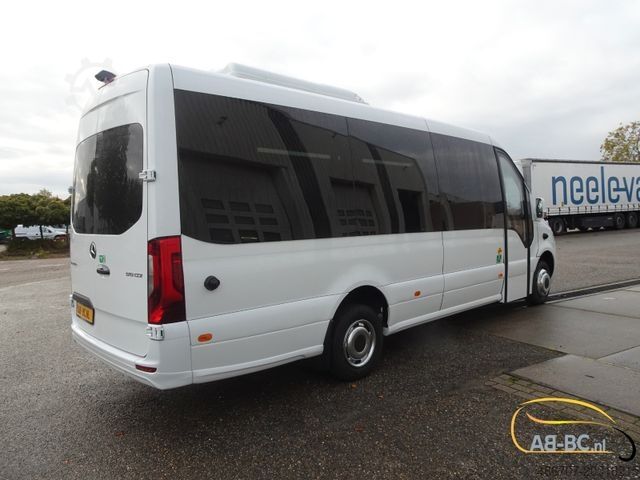 Motor coach MERCEDES-BENZ Sprinter CMS 21 Sitze EURO 6