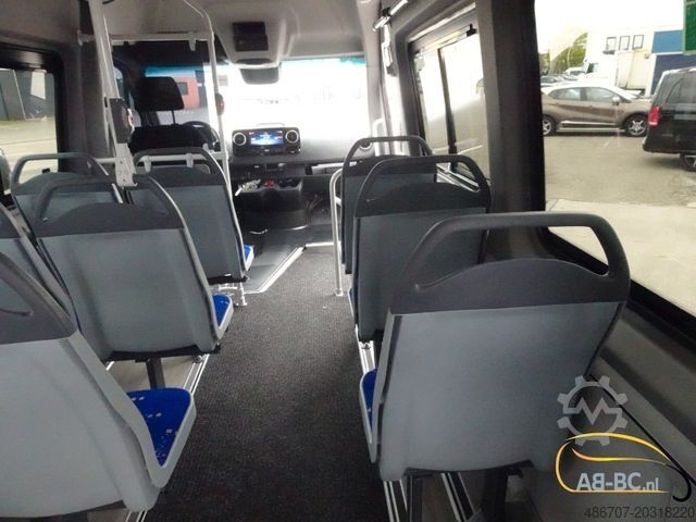 Međugradski autobus MERCEDES-BENZ eSprinter 14 Sitze Electric Range: 300 km