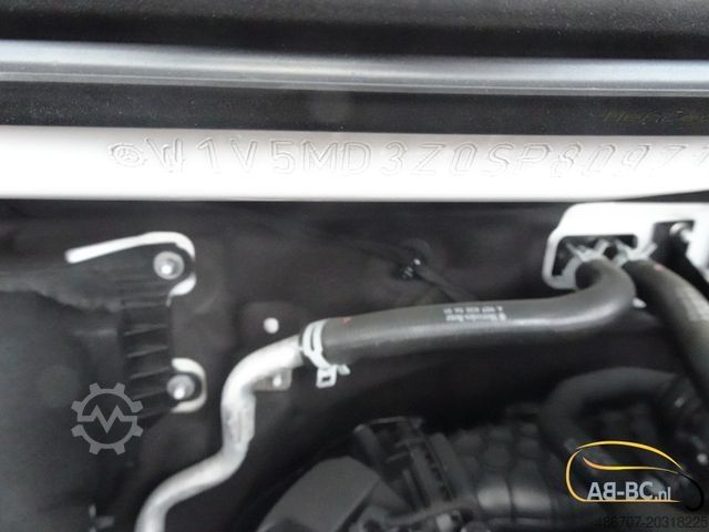 Motor coach MERCEDES-BENZ Sprinter CMS 21 Sitze EURO 6
