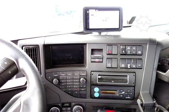 Kiperi kamion VOLVO FMX 500