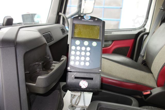 Kiperi kamion VOLVO FMX 500