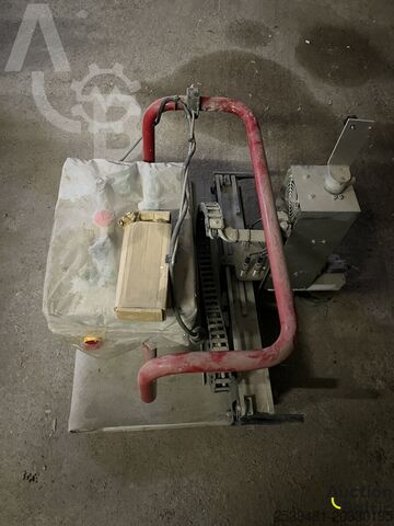 Alat perata beton  Clapa Floor Master 130