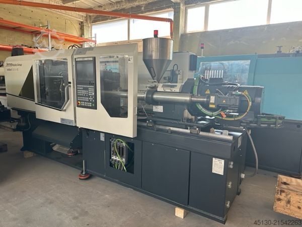 Máquina de moldeo por inyección Sumitomo Demag IntElekt 50/370-200
