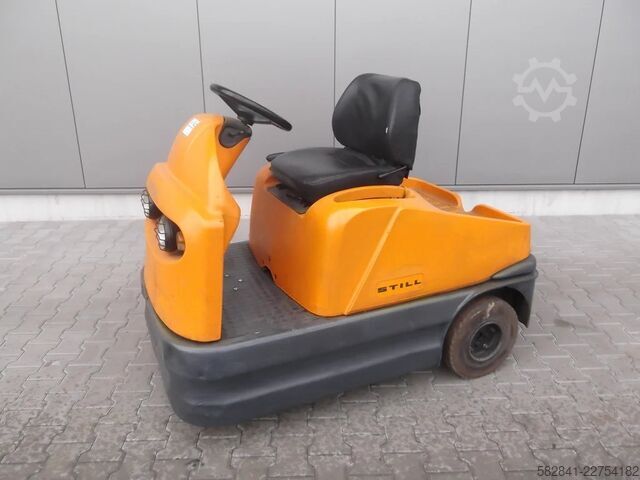 Tažný traktor STILL R