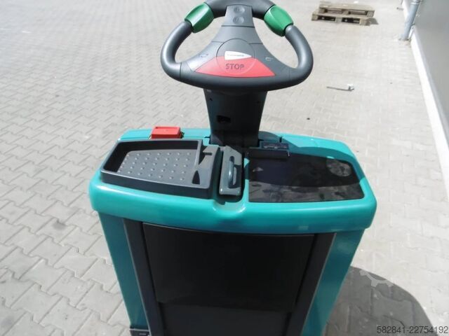 Traktor penarik JUNGHEINRICH EZS 350