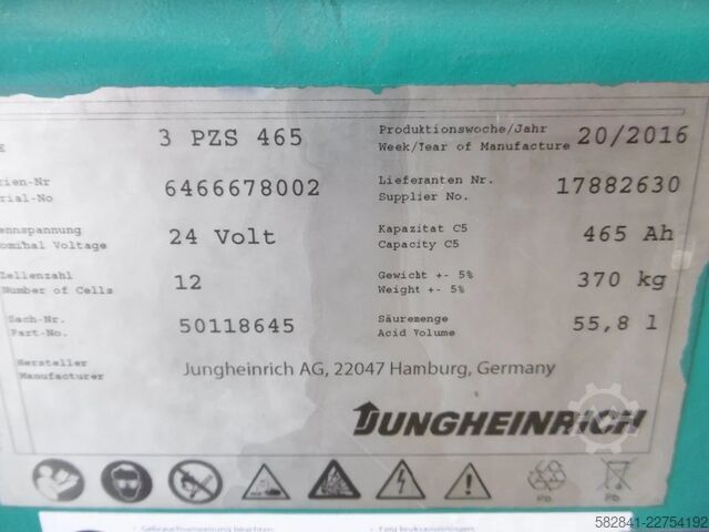 Traktor penarik JUNGHEINRICH EZS 350