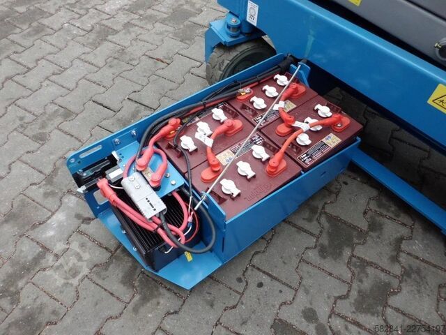 Kenderaan pengendalian bahan Genie GS 1932 /bj2011