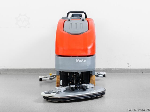 HAKO B90 CL TB850 NOVI AKUMULATORI Hako Scrubmaster B90 CL TB850 - 2019y - 335h