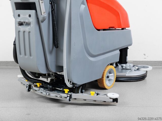 HAKO B90 CL TB850 NOVI AKUMULATORI Hako Scrubmaster B90 CL TB850 - 2019y - 335h