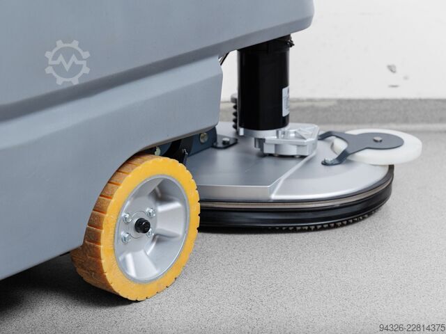 HAKO B90 CL TB850 NOVI AKUMULATORI Hako Scrubmaster B90 CL TB850 - 2019y - 335h