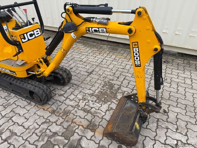 Minigrävare JCB 8008 CTS / 2021 BJ / 623 H / 3 x Löffel