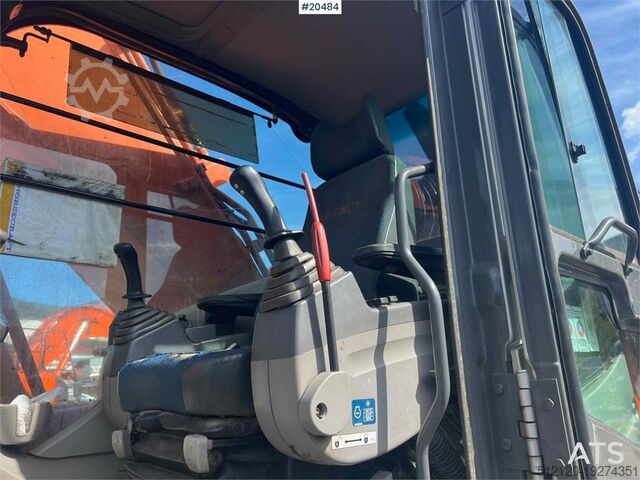 Máy xúc bánh xích Hitachi zx350LC-3 excavator w/ toothed bucket. WATCH VIDEO