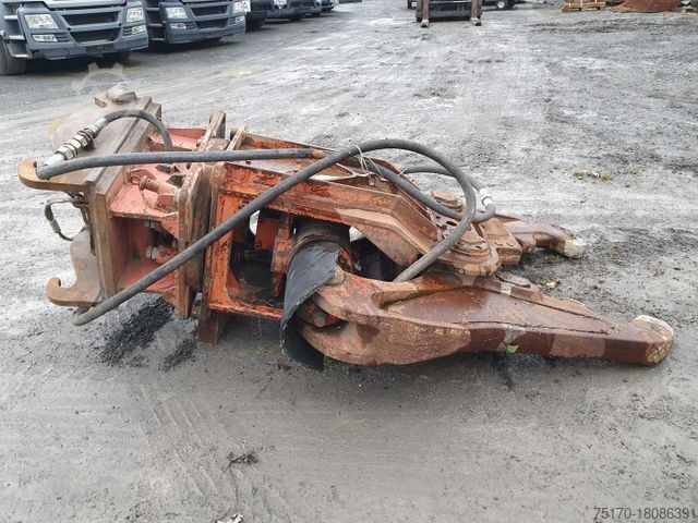 Outros  Betonschere / Pulverisierer Multiprozessor CW40