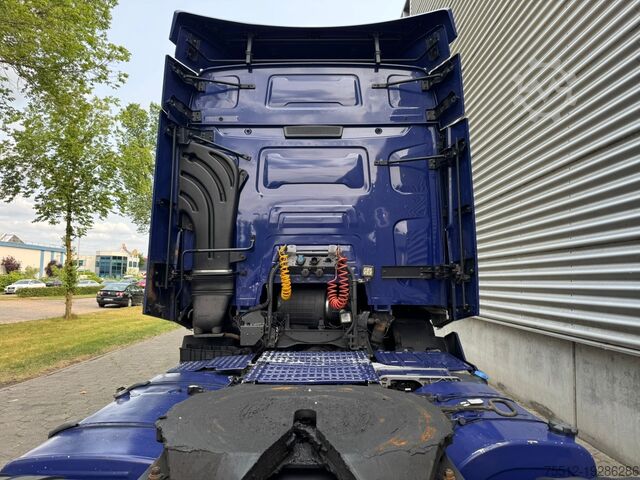 मानक SZM Renault T 430 / 2 Tanks / Refrigerator / Euro 6