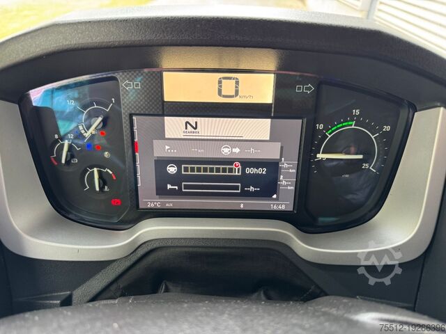 Standard-SZM Renault T 460 / Refrigarator / Euro 6 / 2 Beds