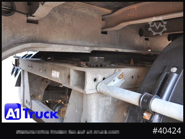 Öppen semitrailer med kapell SCHMITZ Getränke, Lenkachse, LBW, Ladebordwand, kurzer Aufbau