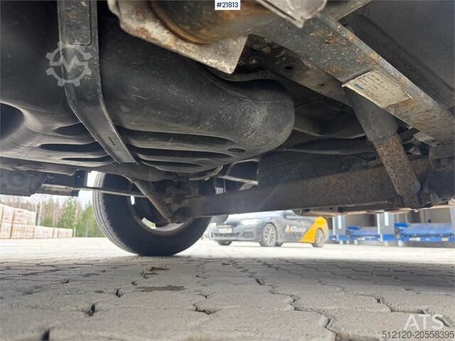 하이루프 스테이션 왜건 Ford Transit 4x2 Van with 2 Sets of Tires