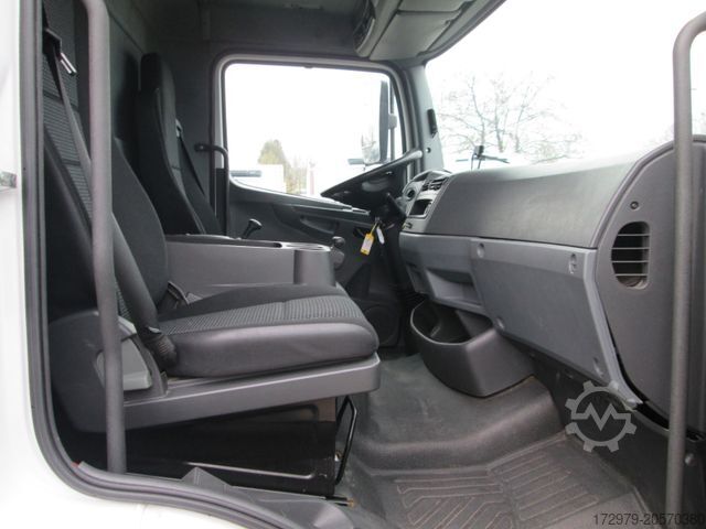 Hladilni tovornjak MERCEDES-BENZ Atego 1622*2xCarrier Kühlkoffer 7.80m*Euro5*LBW*