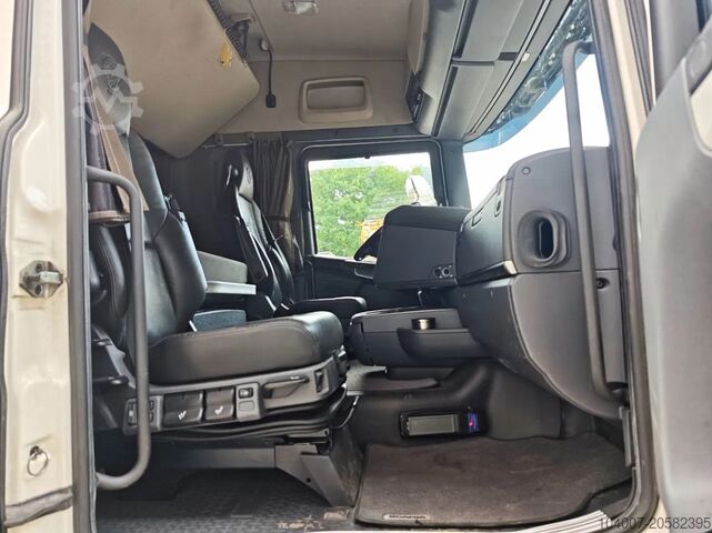 Crane Scania R490 6x2 HMF 4020-K8 Winch