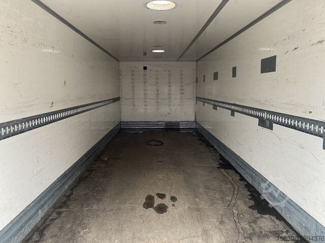 手提箱 Volvo FL260 Boxtruck / Euro 5 / 625.000 KM / Loading ...