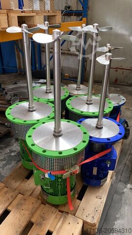 Uređaj za miješanje spremnika s propelerom cca 1,00 m, zelena boja