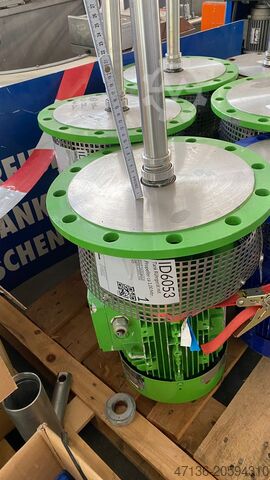 Uređaj za miješanje spremnika s propelerom cca 1,00 m, zelena boja