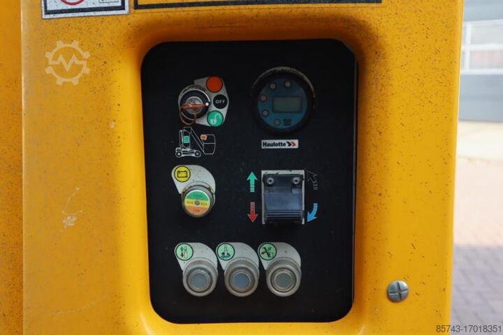 Plate-forme de travail télescopique articulée Haulotte STAR 10 As-Is, Electric, 10m Working Height, 3m Re