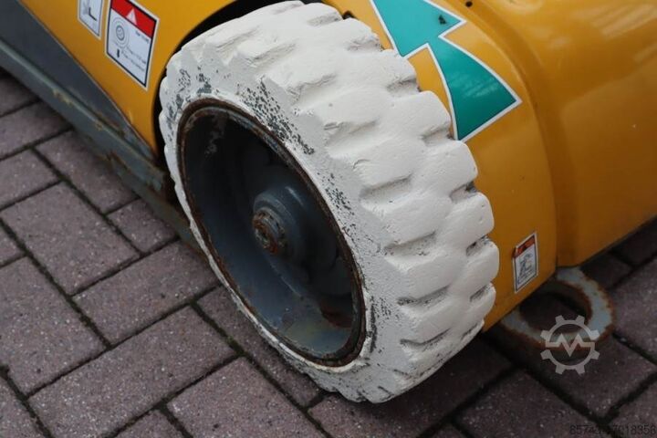 Articulated boom lift Haulotte STAR 10 Electric, 10m Working Height, 3m Reach, 20