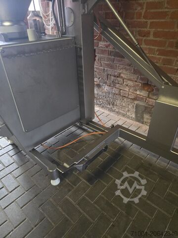 ماكينة تجهيز اللحوم Vemag Robby 2