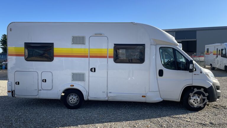 Camper semintegrato Fiat Ducato Carasuite 650 MF 5 | 5 Posti Letto | Semintegrato