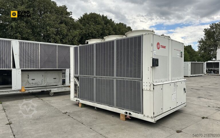 चिलर Used Industrial Chiller TRANE - 321.6 kW | With warranty