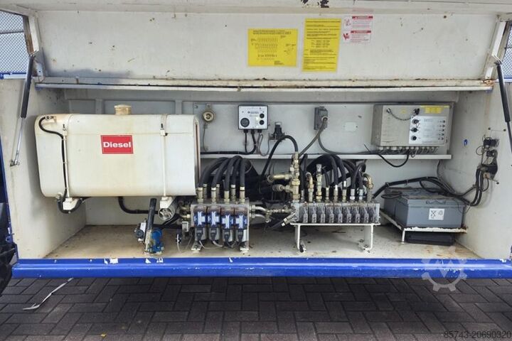 Platform kerja teleskopik yang diartikulasikan Liftlux SL210-25D4WDS/P Diesel, Hydraulic Deck Extension,