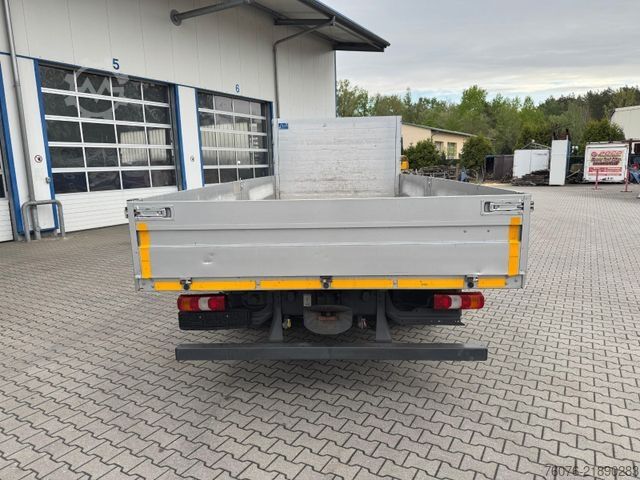 Kamion s ravnom platformom MERCEDES-BENZ Atego 1221 L Pritsche 6.2m Klima AHK