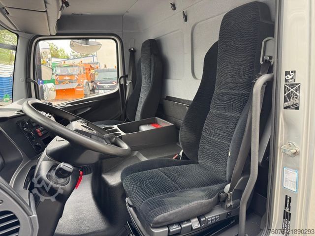 Kamion s ravnom platformom MERCEDES-BENZ Atego 1321 L Pritsche 6.2m Klima AHK