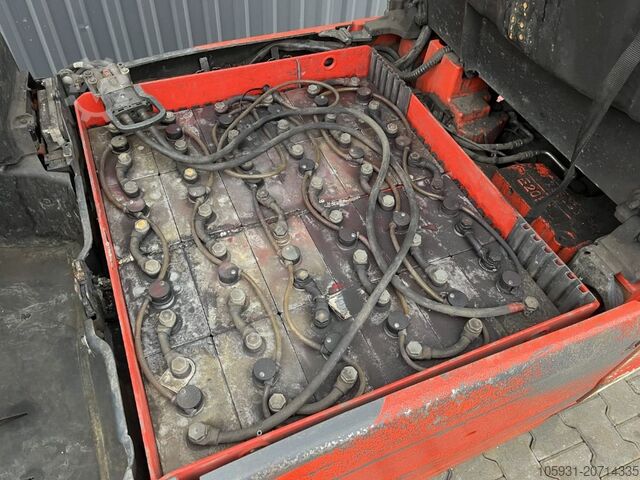 Chariot élévateur électrique à 4 roues Linde E20PL-02