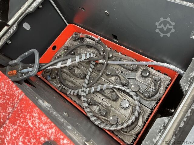 Préparateur de commandes à faible hauteur Linde V10-02