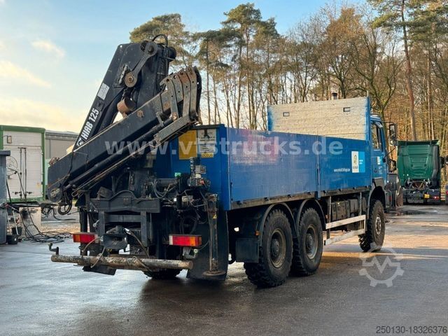 Camión de plataforma MAN 27.403 6x6 Pritsche + HIAB-Ladekran