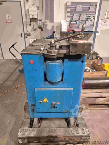 Böjningsmaskin för rör Tracto-Technik Tubomat 642