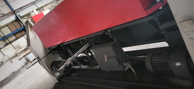 Hydraulisk svängbar bockningsmaskin ONISMA P 3 x 10