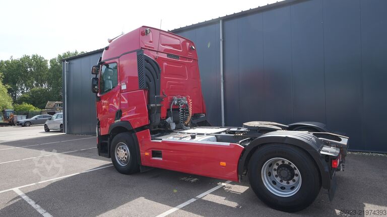 Standard-SZM Renault T 460 tractor unit 648.900KM
