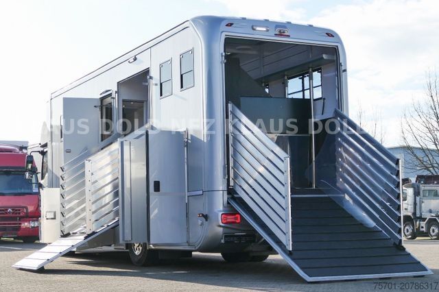 Viehtransporter LKW MAN TGM 18.290 Pferdetransport Wohnwagen