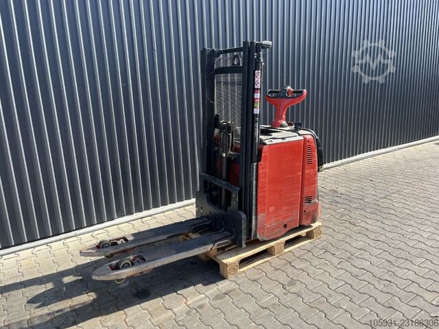 Deichselstapler Linde D12AP