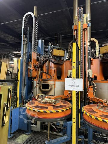 Hydraulic tire vulcanizing press Harburg-Freudenberger Maschinenbau GmbH MCP 52-180IC