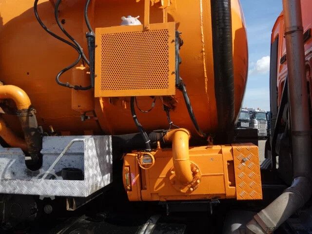 Suction vehicle MAN TGA 26.310 VACUUMTANKTRUCK,16000 LITER,WITTIG POMP