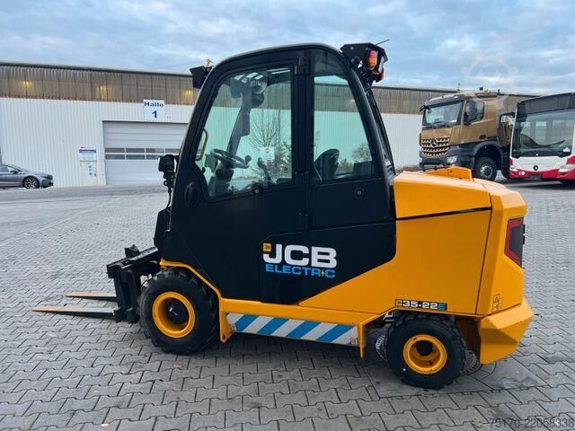 Teleskopski nakladalnik JCB TLT 35-22E Teletruck / nur 131h! / 2022 / SS